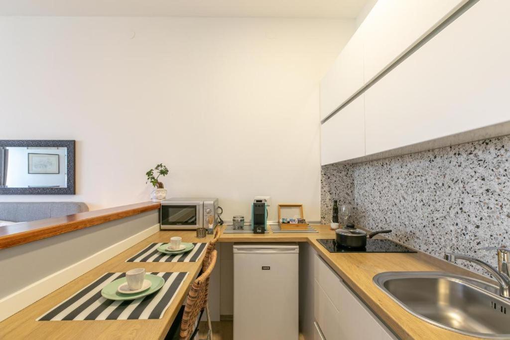 Polai Boutique Apartments With Free Parking Buitenkant foto
