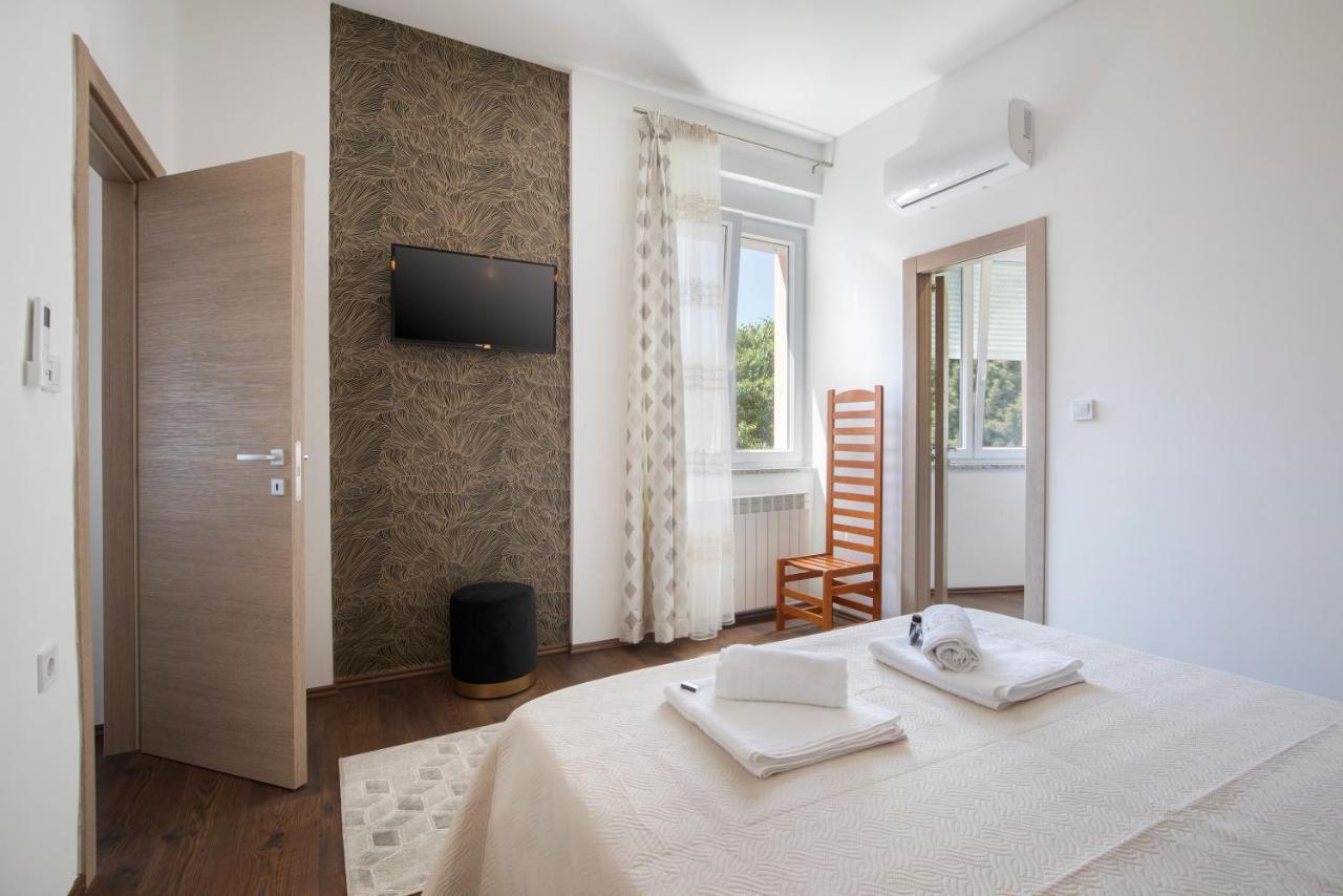 Polai Boutique Apartments With Free Parking Buitenkant foto