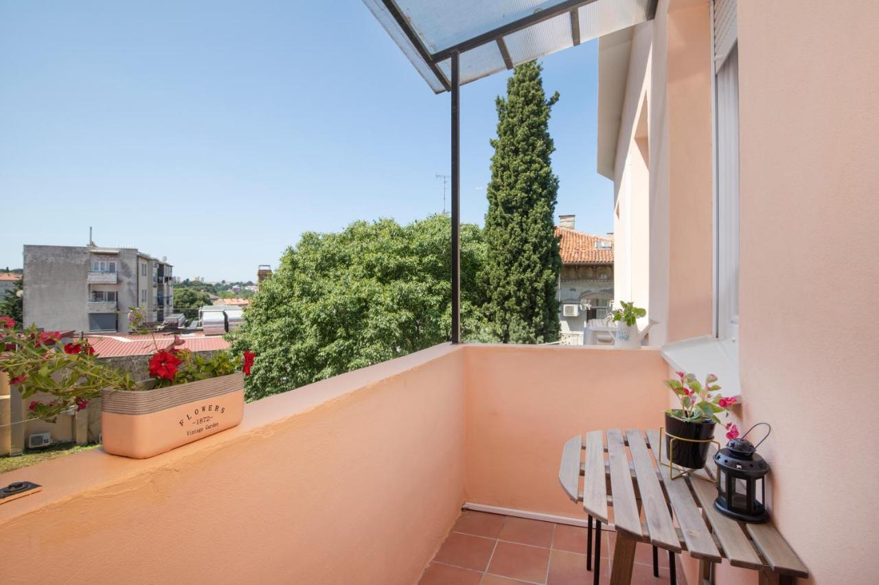 Polai Boutique Apartments With Free Parking Buitenkant foto